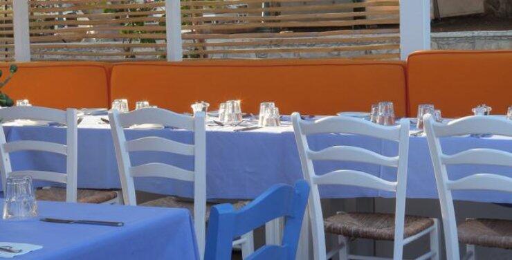 Πλατεία: Νέα άφιξη στην Αγία Νάπα