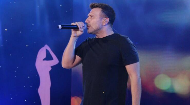 "Τρυπώσαμε" στις πρόβες των βραβείων "Madame Figaro Γυναίκες της Χρονιάς" που παρουσιάζει η Estée Lauder