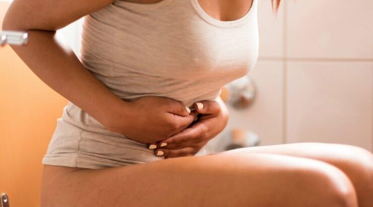 Περίοδος: Οι τροφές που θα σε "σώσουν" από τους πόνους κι εκείνες που πρέπει να αποφύγεις