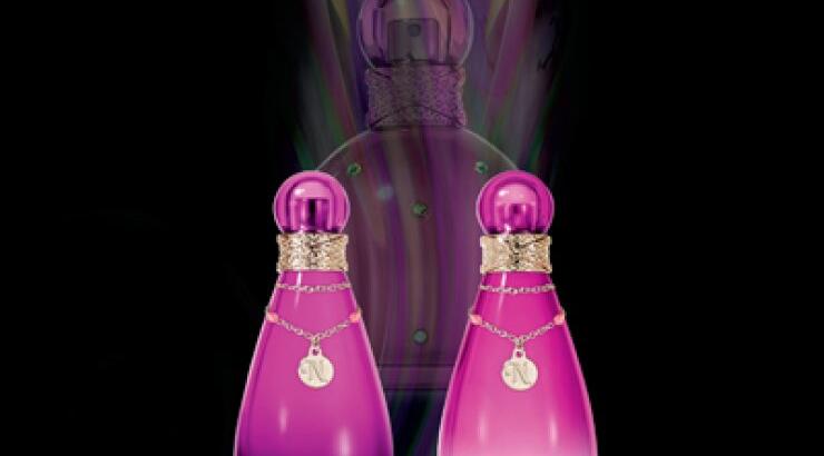 Η Britney Spears παρουσιάζει την τελευταία της συλλογή αρωμάτων! 