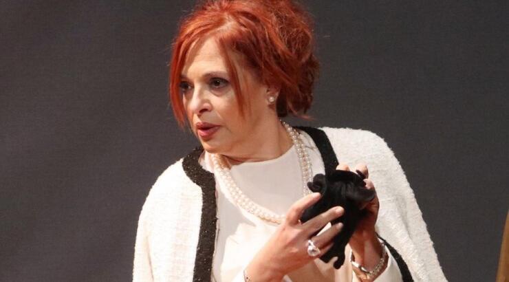 Eλένη Ράντου: Σε πένθος για το θάνατο αγαπημένου της προσώπου [εικόνα]