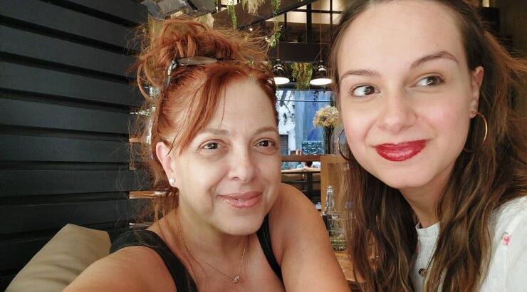 Ελένη Ράντου: Η σπάνια δημοσίευση που έκανε για την ονομαστική εορτή της κόρης της [εικόνα]