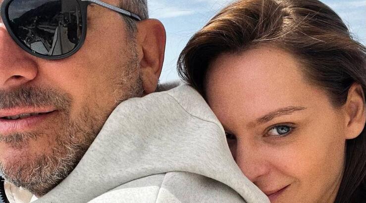 Αντώνης Ρέμος – Υβόννη Μπόσνιακ: Οι paparazzi τους εντόπισαν σε χαλαρή στιγμή [εικόνες] 