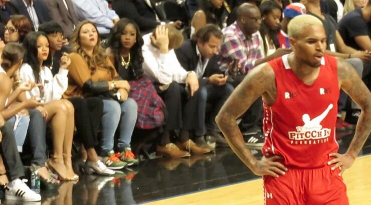 Η Rihanna στο πλευρό του πρώην Chris Brown [εικόνες]