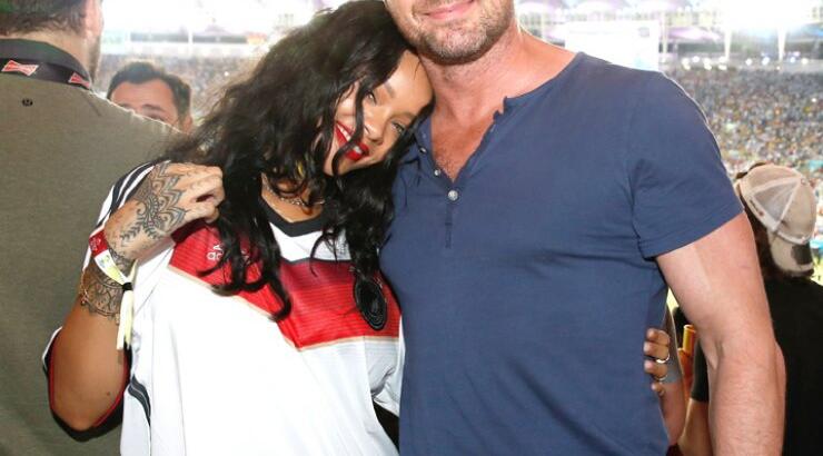 Με ποιον συναντήθηκε η Rihanna στο Μουντιάλ; [εικόνες]