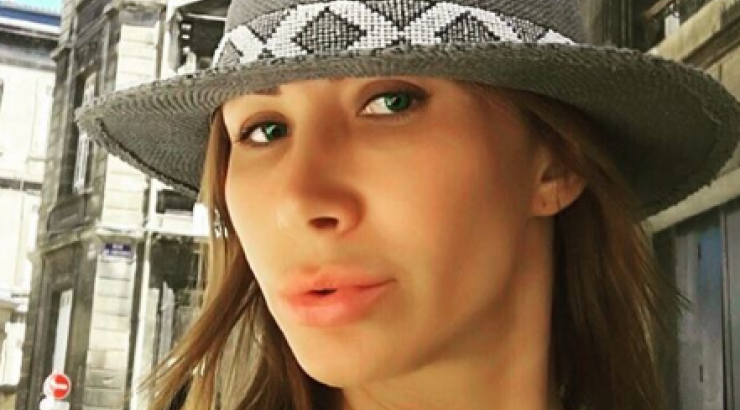 Ροντίκα Καρογιάν: Οι διακοπές της στη Μύκονο!