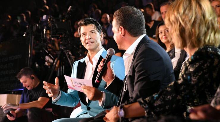 Η συνομιλία του Χρύσανθου Τσουρούλλη και του Σάκη Ρουβά στα "Μadame Figaro Γυναίκες της Χρονιάς" [βίντεο] 