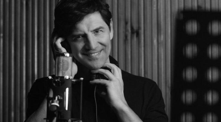 Ο Σάκης Ρουβάς σάς προσκαλεί στο πιο ερωτικό μουσικό "ραντεβού" της χρονιάς! 