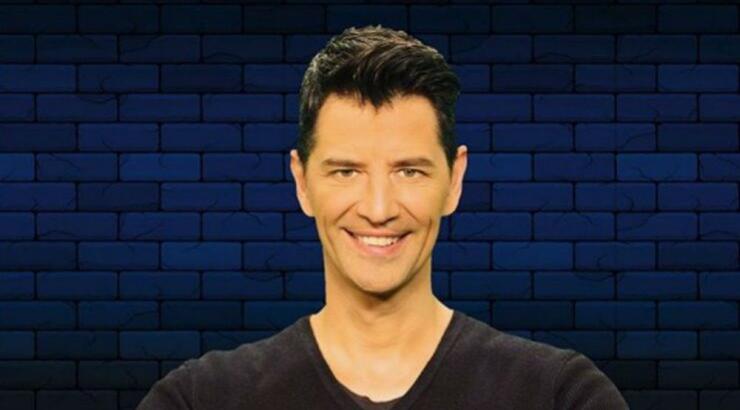 Σάκης Ρουβάς: Μάθετε τη μεγάλη έκπληξη που επιφυλάσσει στα Super Music Awards with Pringles! 