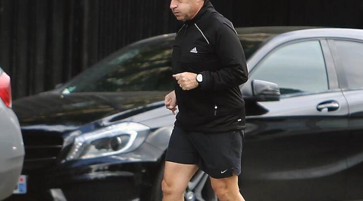 Δείτε τον Nicolas Sarcozy να κάνει jogging!