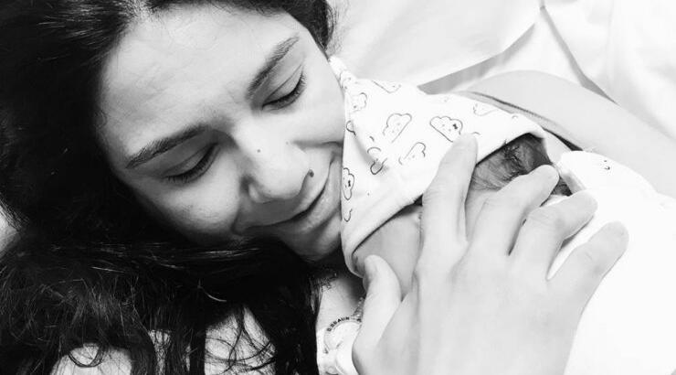 Σάβια Ορφανίδου: Εξομολογήθηκε πως αντέδρασαν οι γονείς της όταν τους ανακοίνωσε την απόφασή της να μείνει έγκυος!