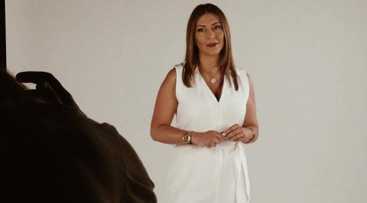 Κάτια Σάββα: Η εξαιρετικά σπάνια εικόνα με τον σύζυγό της και τις δύο κόρες τους 