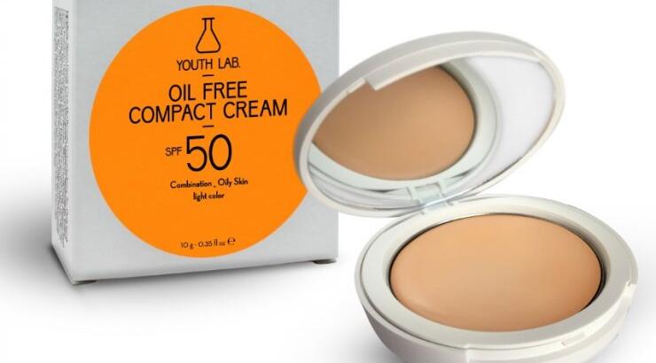 Youth Lab. Oil Free Compact Cream SPF50: Κίνηση ματ που νικάει τον ήλιο