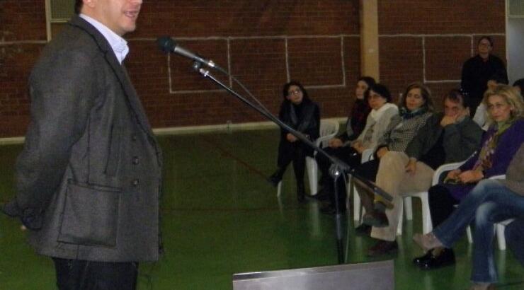 Ο Χρύσανθος Τσουρούλλης ως Πρέσβης Καλής Θελήσεως του "Hope For Children" UNCRC Policy Center μίλησε για το σχολικό εκφοβισμό