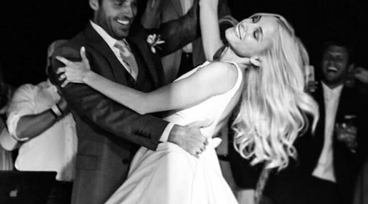 Δούκισσα Νομικού: Μας έδειξε την πιο τρυφερή αδημοσίευτη φωτογραφία από τον γάμο της