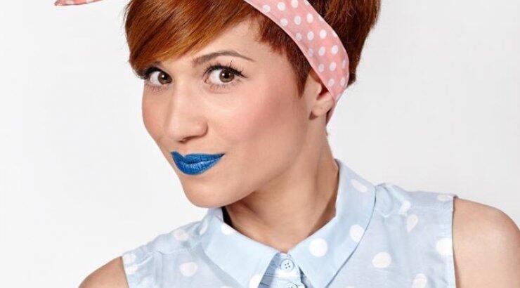 Και η Πέννυ Μπαλτατζή στη σκηνή των βραβείων "Madame Figaro Γυναίκες της Χρονιάς 2015"