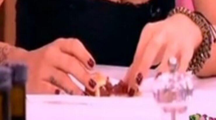 Το πλάνο με το μπούστο της στο «Πρωινό Mou», την έκανε έξαλλη!