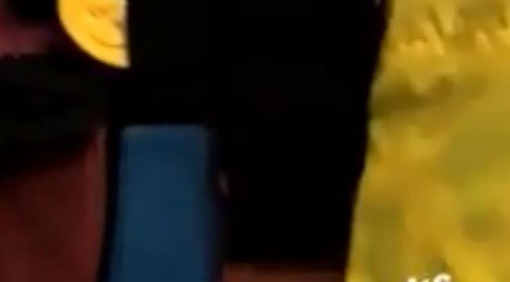 Απίστευτο! Επώνυμος Κύπριος αγόρασε 40 ζευγάρια κάλτσες [βίντεο]