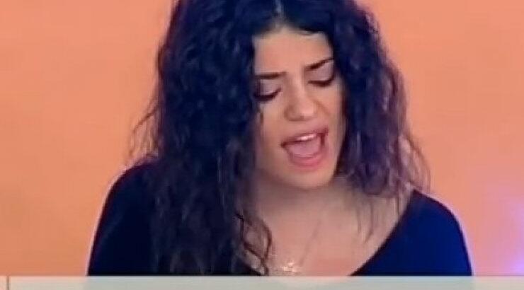 Αίμιλη Χαραλάμπους: Δείτε την 16χρονη Κύπρια που μπήκε στο The Voice να αποθεώνεται στο "Πρωινό"