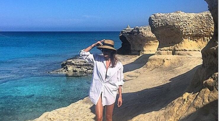 Οι πρώτες φωτογραφίες των Κύπριων socialite στην παραλία