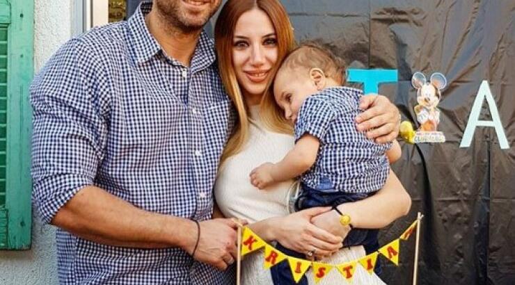 Κυριάκος Πελεκάνος: Το συγκινητικό μήνυμα για τα πρώτα γενέθλια του γιου του, η αναφορά στη μητέρα του και το ατύχημα στο party!