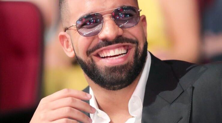 Ο διάσημος ράπερ Drake έγραψε τραγούδι για τον οίκο Louis Vuitton