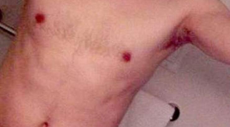 Γνωστος ηθοποιός ανέβασε γυμνή φωτό του για να ευχαριστήσει τους θαυμαστές του!