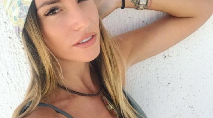 Η Wikipedia "πέθανε" την Αθηνά Οικονομάκου