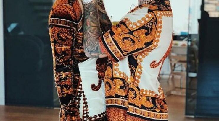 Επώνυμος Κύπριος φόρεσε το ίδιο πουκάμισο με τον σύντροφό της Chiara Ferragni