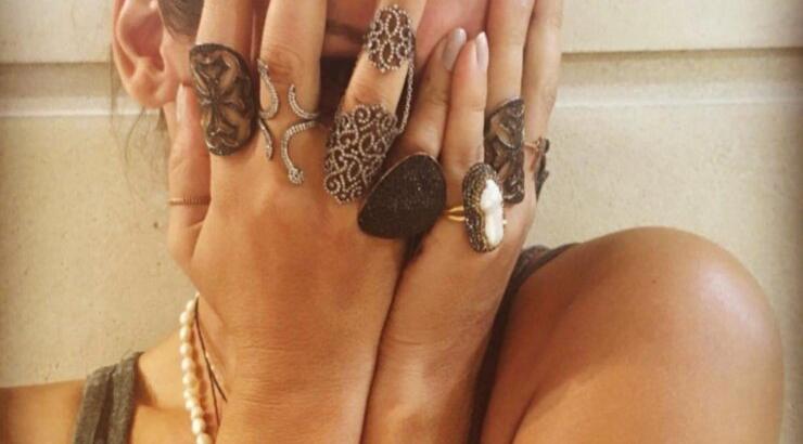 Αποκλειστικό: Επώνυμη Κύπρια μόλις έγινε μανούλα