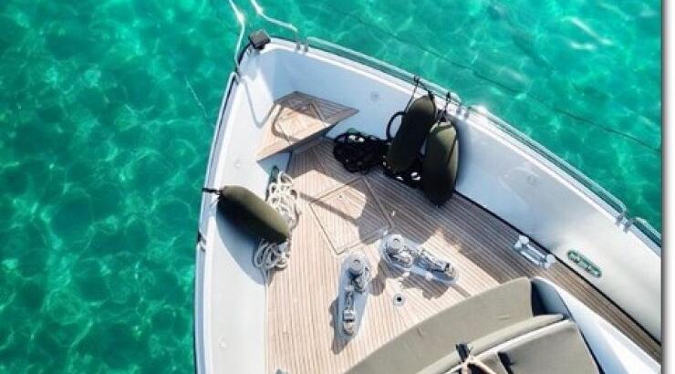 Η σύζυγος Κύπριου επιχειρηματία χορηγεί τον εαυτό της και έγινε θέμα συζήτησης!