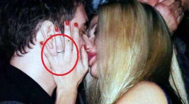 Μακρυπούλια - Χατζηγιάννης: Μονόπετρο φουντώνει τις φήμες περί γάμου