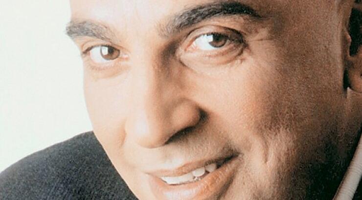 Γιάννης Ζουγανέλης: Οι κωφάλαλοι γονείς του και η αντίδραση των συμμαθητών του στο επάγγελμα του πατέρα του