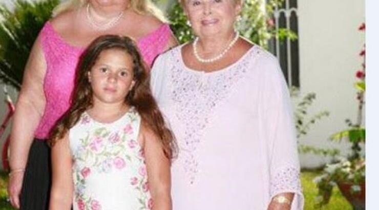 Βέφα Αλεξιάδου: Το απίστευτο παιχνίδι της μοίρας! Έχασε μέσα σε τρεις μήνες τις δύο κόρες της... 