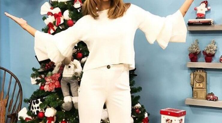 Κωνσταντίνα Ευριπίδου: Στόλισε το χριστουγεννιάτικο δέντρο και στο σπίτι τους στη Λεμεσό