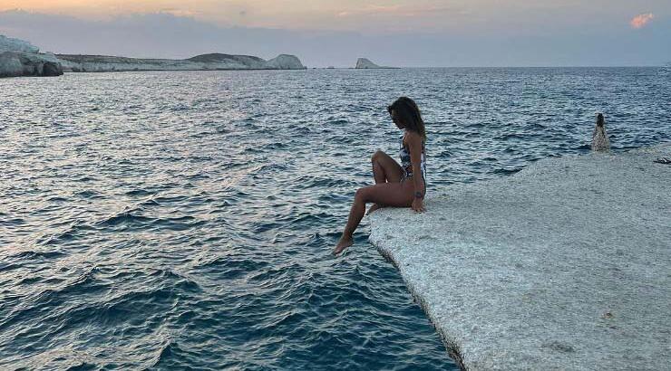 Επιχειρηματίας διέκοψε τη συνεργασία του με Κύπρια τραγουδίστρια - Τι συνέβη;