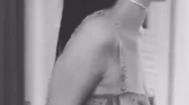 Το see through φόρεμα μοντέλου σε δημόσια έξοδο που αναστάτωσε τα πλήθη!