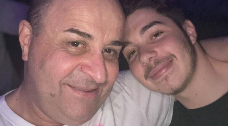 Ο γιος του Σεφερλή μεγάλωσε και είναι ερωτευμένος – Η τρυφερή στιγμή με τη σύντροφό του 