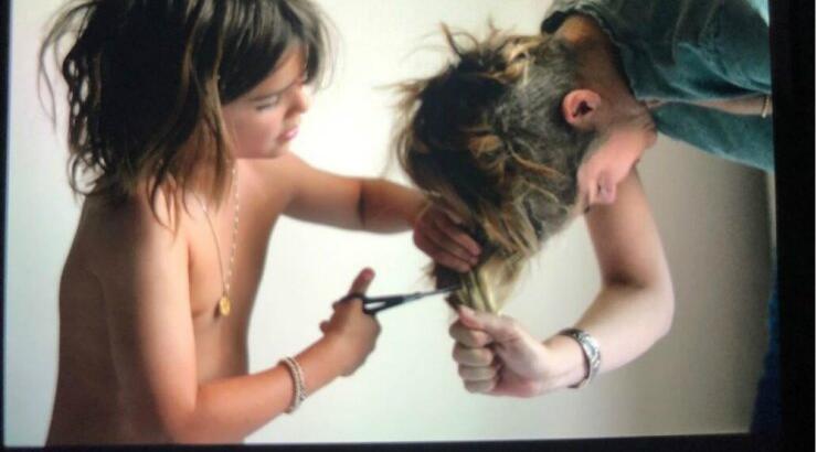 Ξύρισε τα μαλλιά της και παλεύει για την υγεία της η πασίγνωστη ηθοποιός