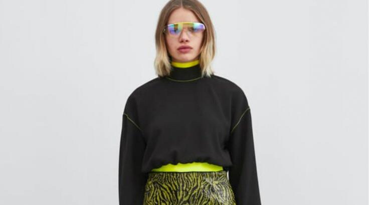 Η sequin pencil skirt που δεν πρέπει να λείπει από την γκαρνταρόμπα σου