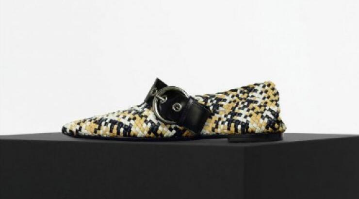 Το it-shoe του 2016 είναι η πιο παράξενη τάση 