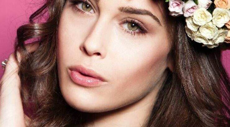 Τα ανοιξιάτικα προϊόντα μακιγιάζ που θέλουμε να αποκτήσουμε απεγνωσμένα