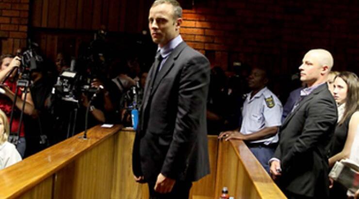 Εισαγγελέας: Προμελετημένο, ο Πιστόριους φόρεσε τα πόδια του και την σκότωσε