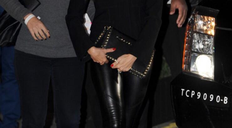 Η Sofia Vergara αναστατώνει με τα δερμάτινά της!