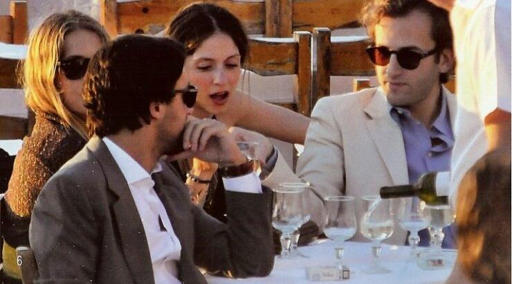 Ευγενία Νιάρχου-Σοφία Καρβέλα: Στη Μύκονο παρέα με τους συντρόφους τους