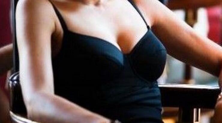  Ποια ηθοποιός «χτύπησε» τατουάζ την παιδική ζωγραφιά του γιού της;