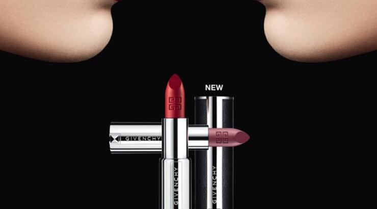 Χείλη "ντυμένα" με βελούδο από τον οίκο Givenchy