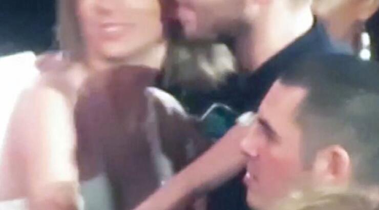 Taylor Swift: Είναι ερωτευμένη και δεν κρατιέται [εικόνες]