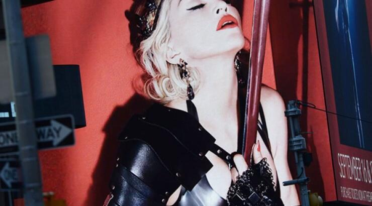 Η επαναστάτρια Madonna στους δρόμους της Νέας Υόρκης [εικόνες]