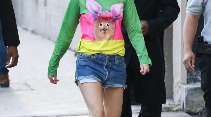 Η Miley Cyrus και η εμφάνιση-κουνέλι [εικόνες]